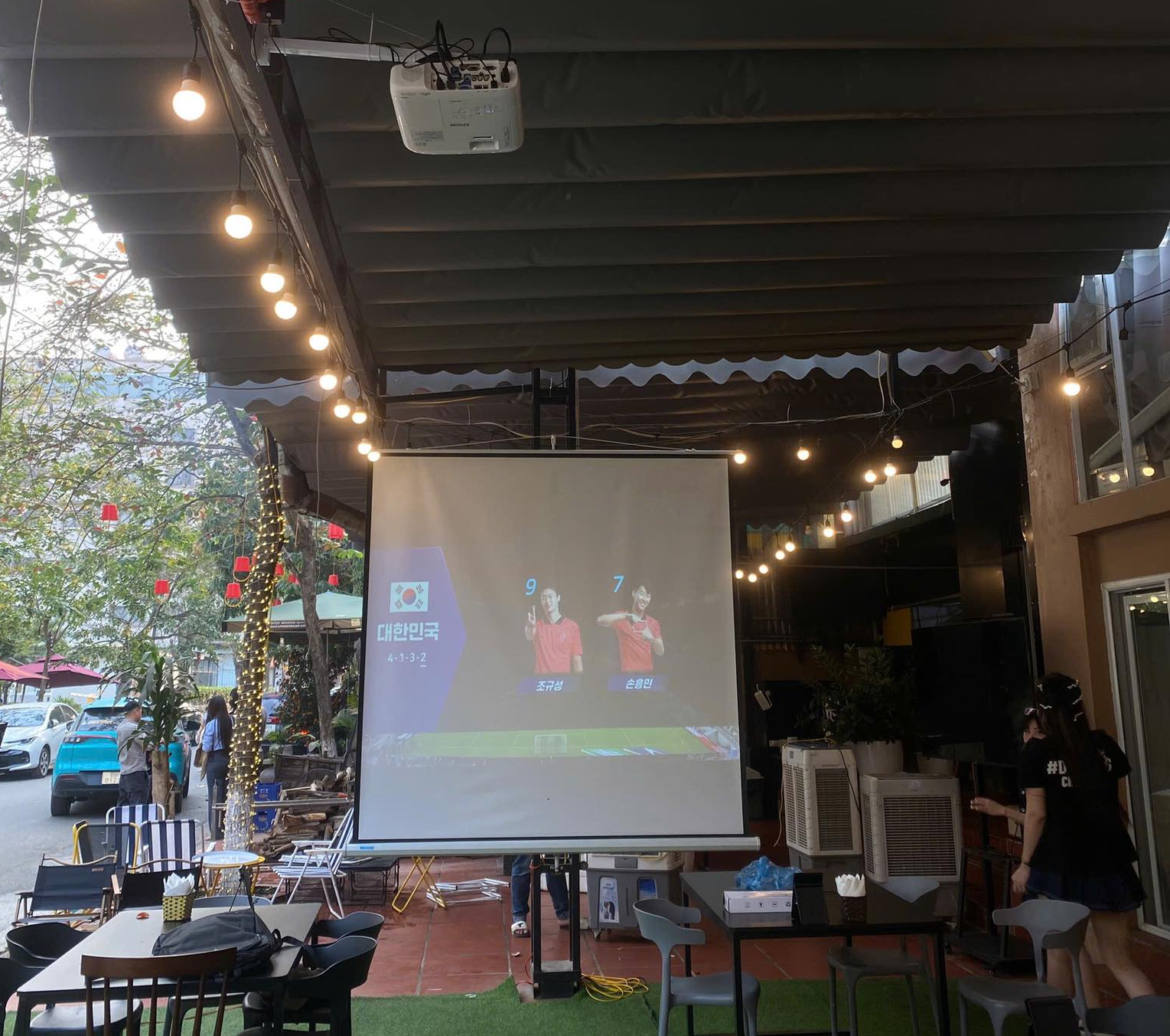 cho thue xem bong da cafe
